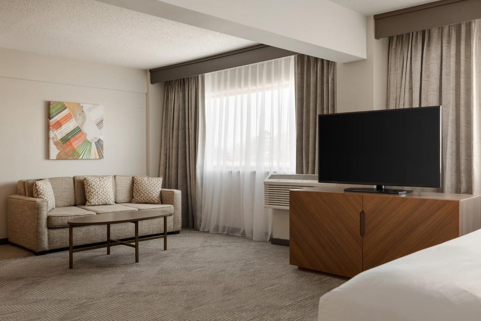 Holiday Inn Virginia Beach - Norfolk By Ihg Экстерьер фото