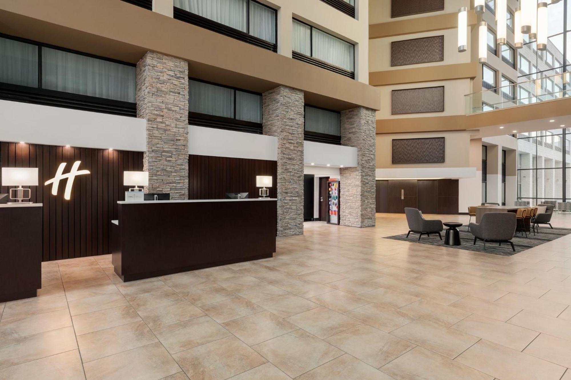 Holiday Inn Virginia Beach - Norfolk By Ihg Экстерьер фото